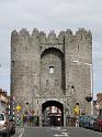 20100817h enig overgebleven oude poort in Drogheda